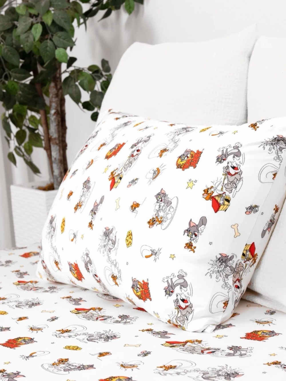 Tom & Jerry: Classic Bamboo Bed Sheet Set twin